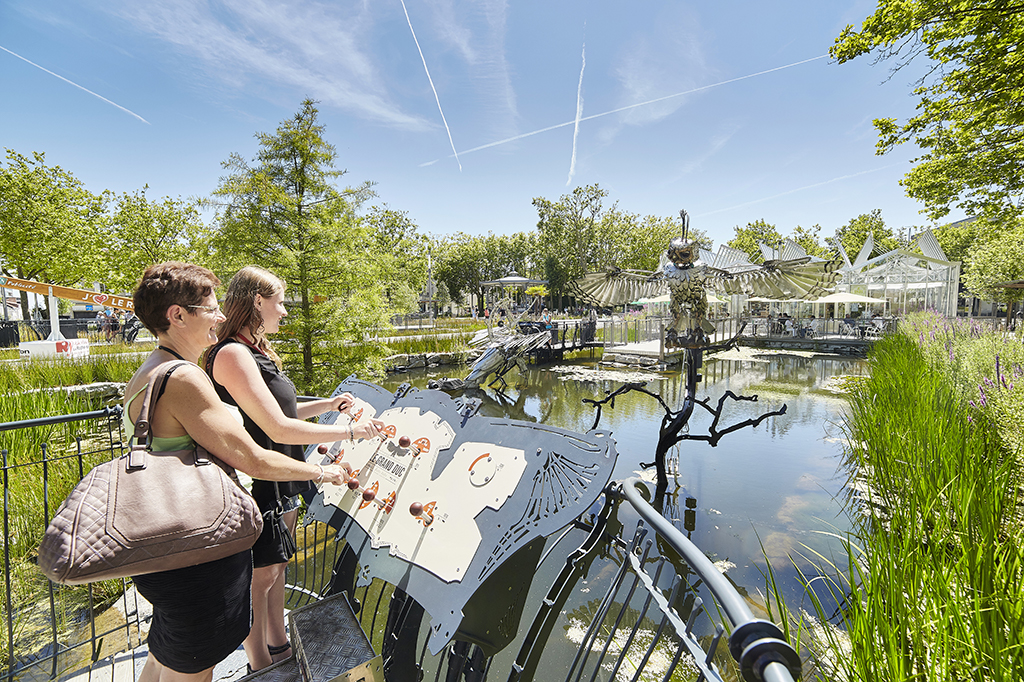 Les animaux de la place ©A Lamoureux