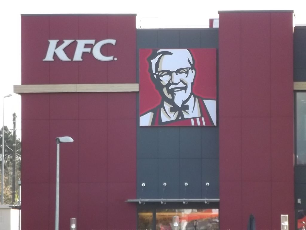 KFC-la-roche-sur-yon-85-res