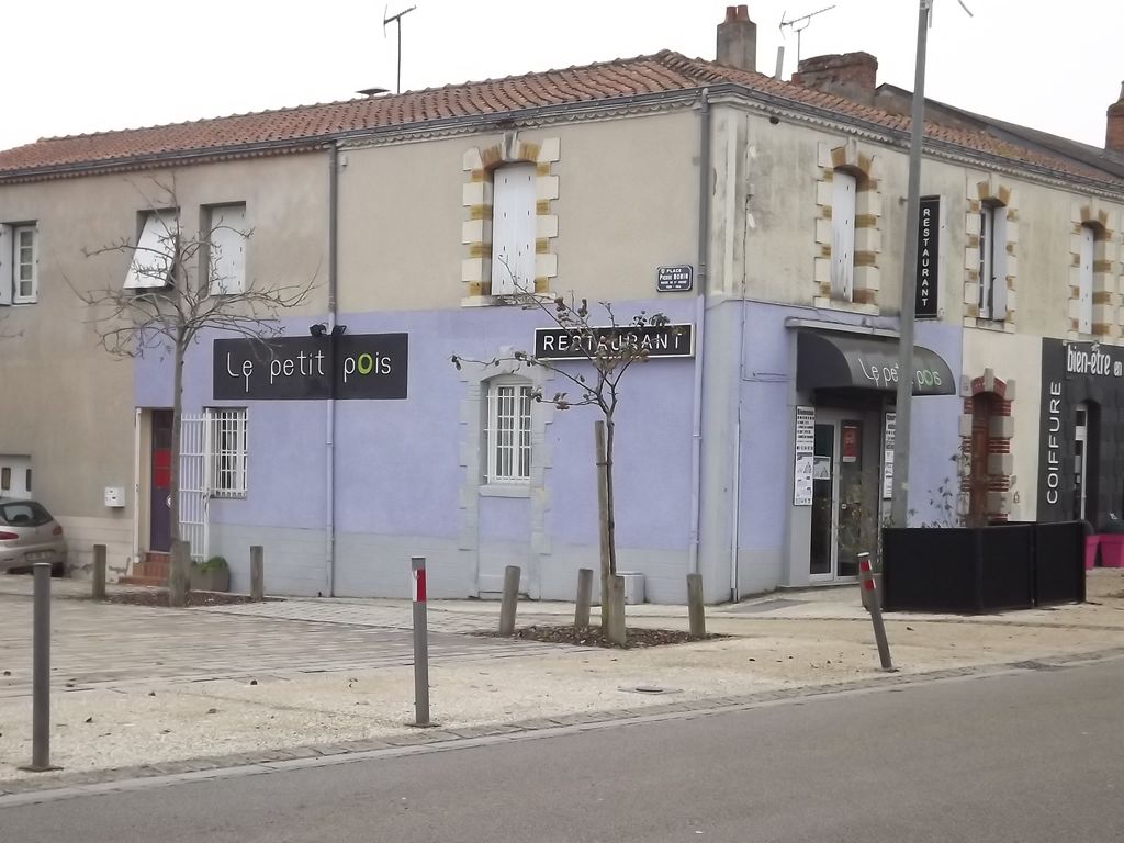 Petit-pois-la-roche-sur-yon-85-res