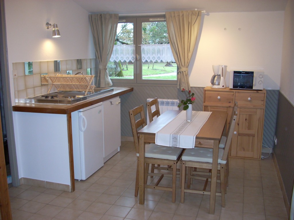 meuble-esprit-campagne-gite-bocage-85-hlo-1