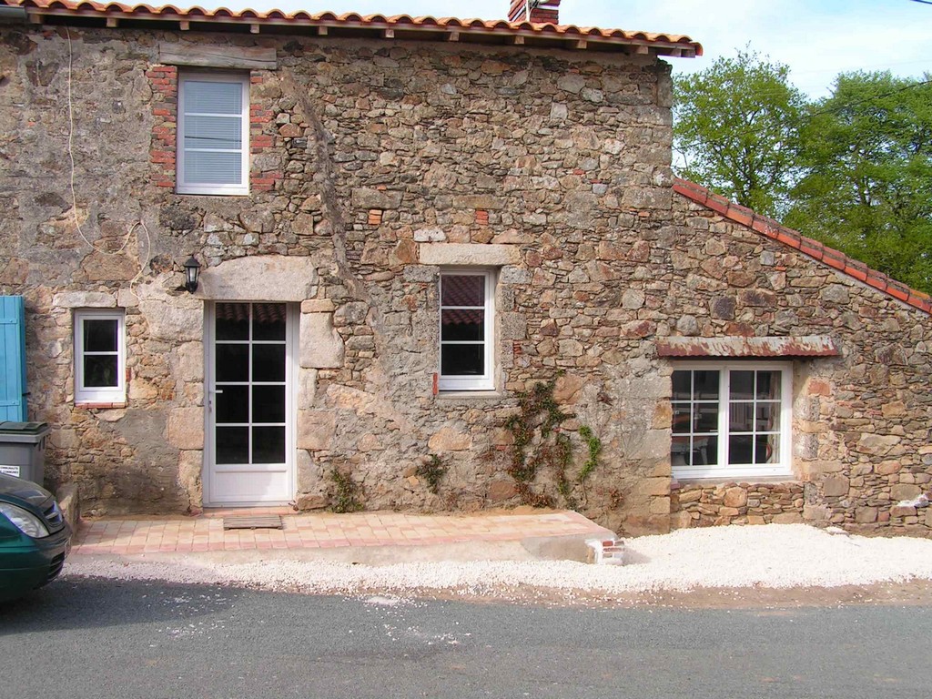 meuble-la-courolliere-dompierre-sur-yon-85-hlo-1