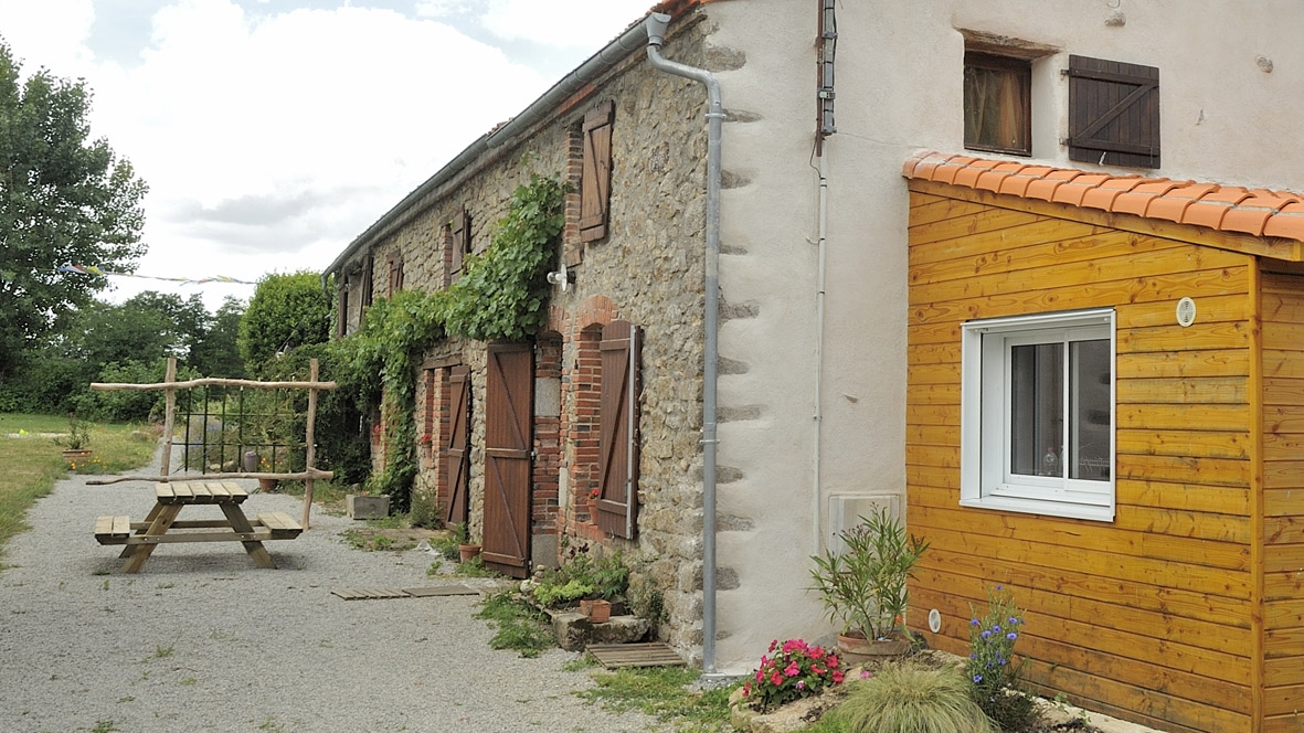 meuble-monsieur-raimbault-dompierre-sur-yon-85-hlo-1