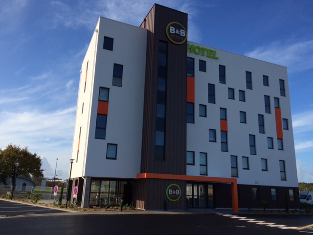 Hôtel-B&B-La-Roche-sur-Yon-85-hot-1