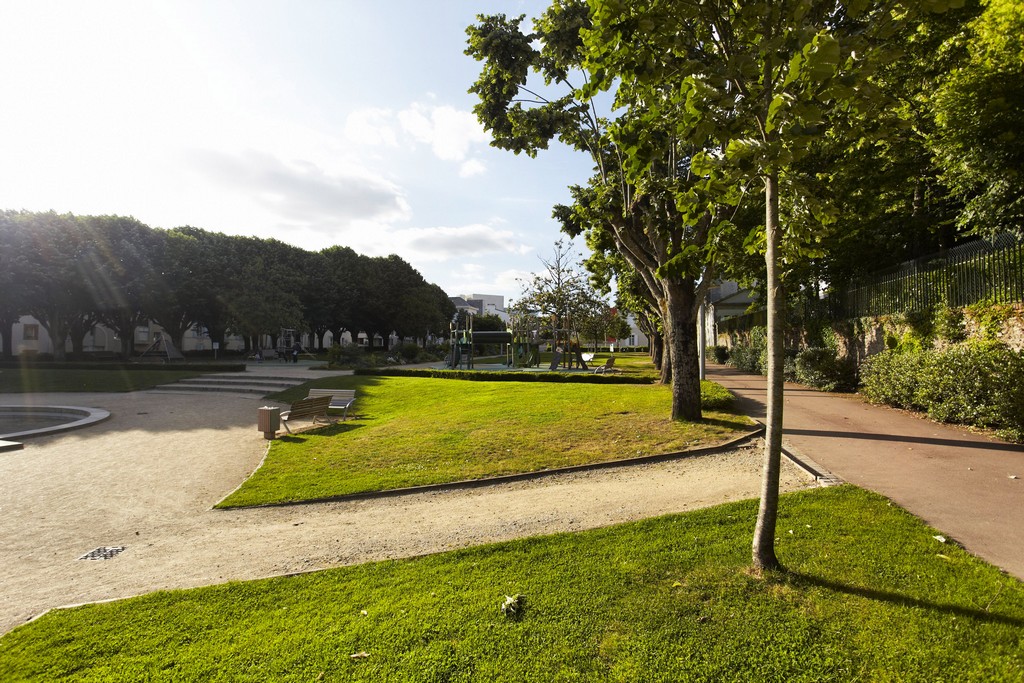square-bayard-la-roche-sur-yon-85-pcu-1